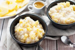 Delikatny ryż z serkiem brzoskwiniowo-kokosowym: smak, który pokochasz