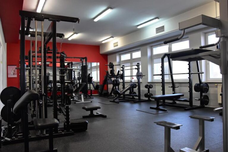 Kiedy mój mąż staje się zapalonym bywalcem siłowni – jak to wpłynęło na nasze życie?