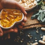 Jak skutecznie zadbać o zdrowie dzięki jesienno-zimowej suplementacji witaminowej?